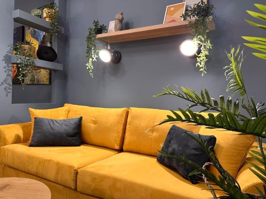 The Yellowblue Apartment, Downtown Салоники Экстерьер фото